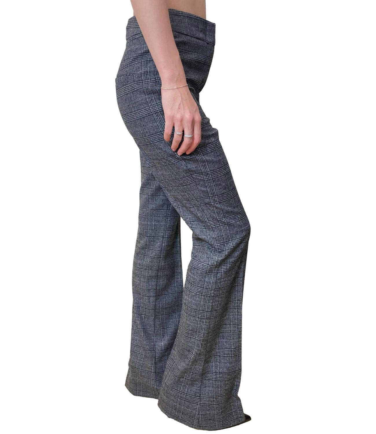 Motel Maglia Cut-out Nera Donna