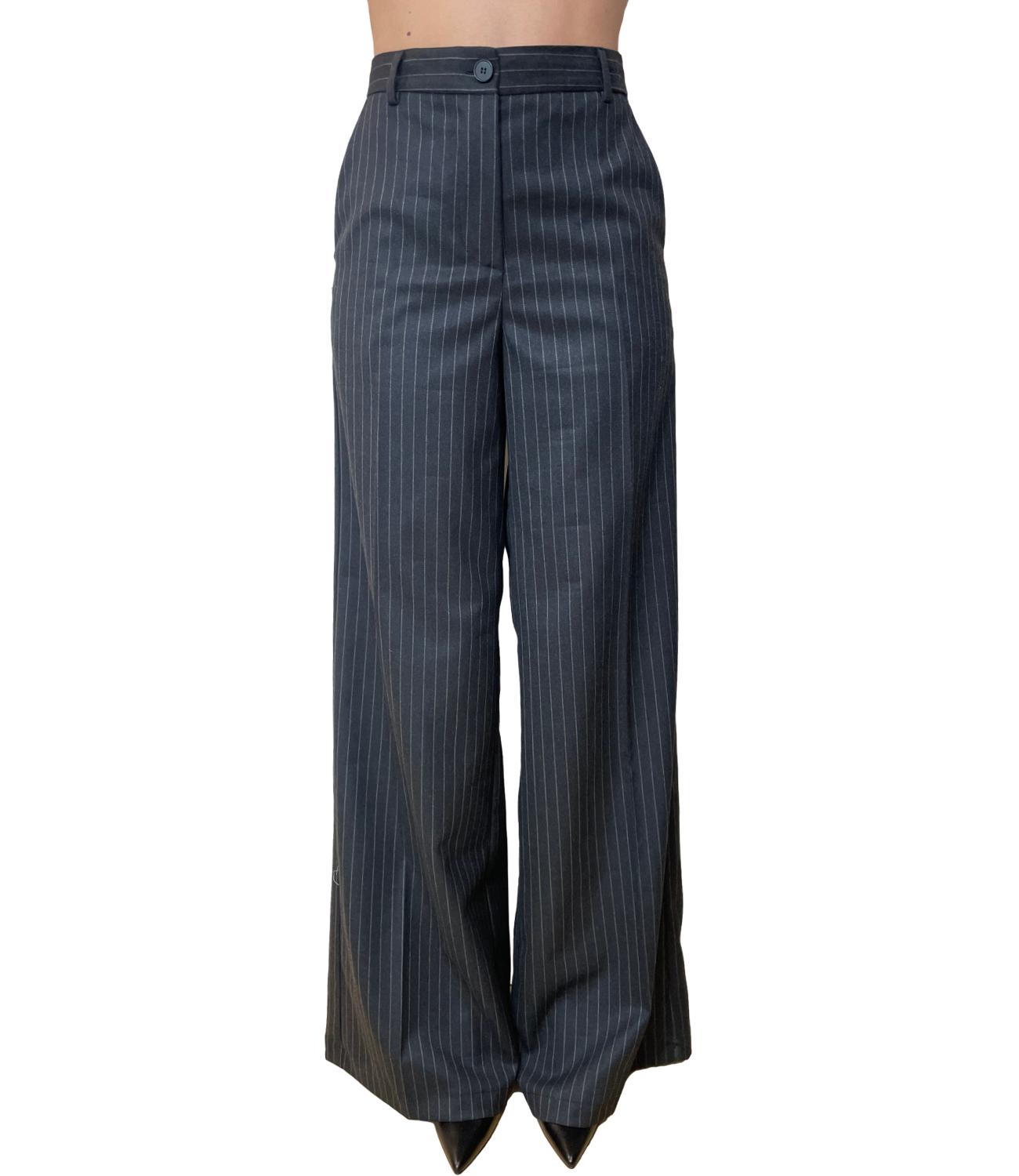 Motel Maglia Cut-out Nera Donna