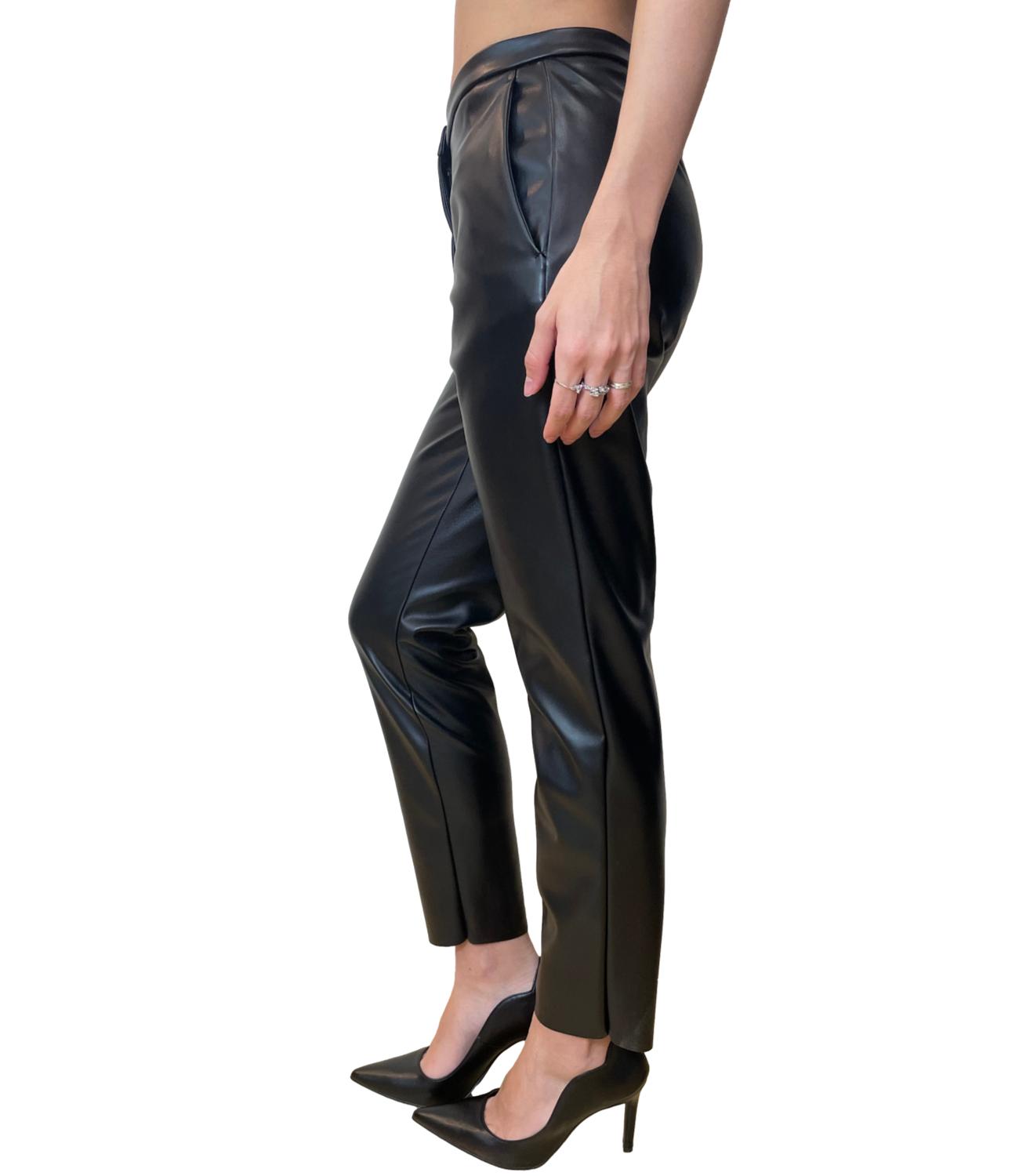 Motel Maglia Cut-out Nera Donna