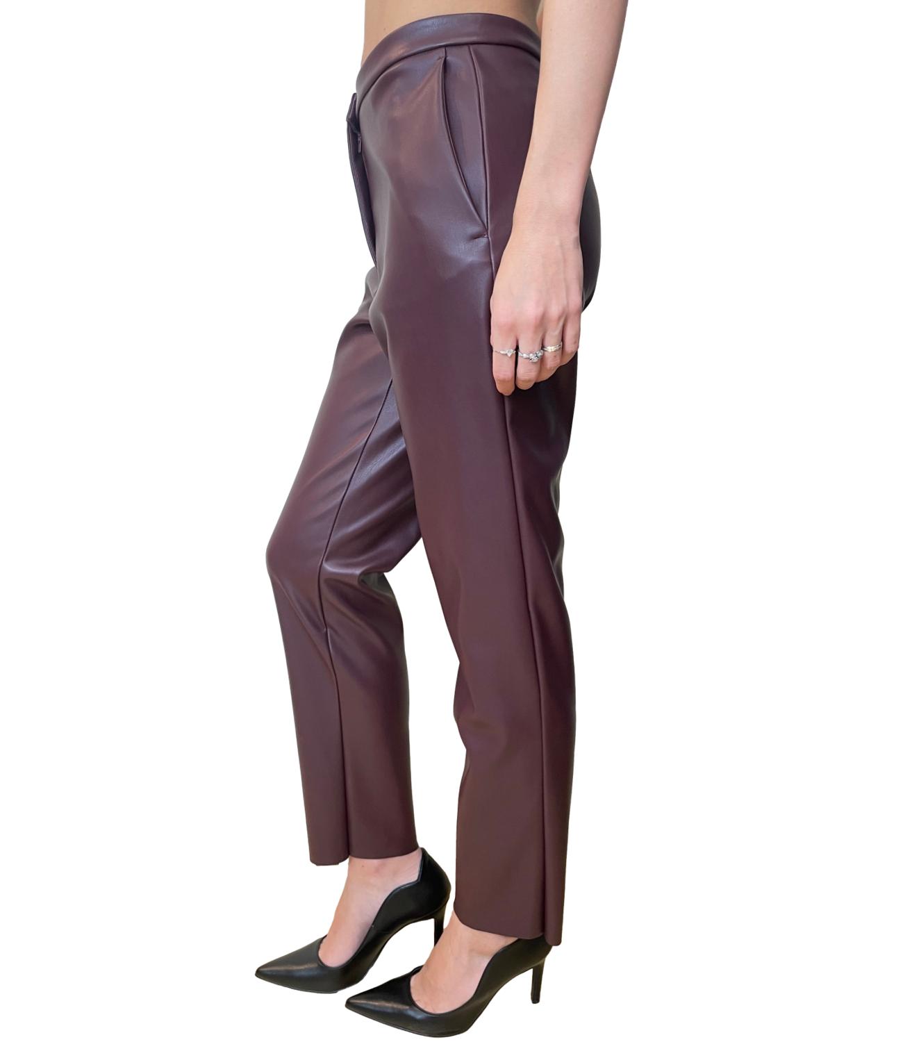 Motel Maglia Cut-out Nera Donna