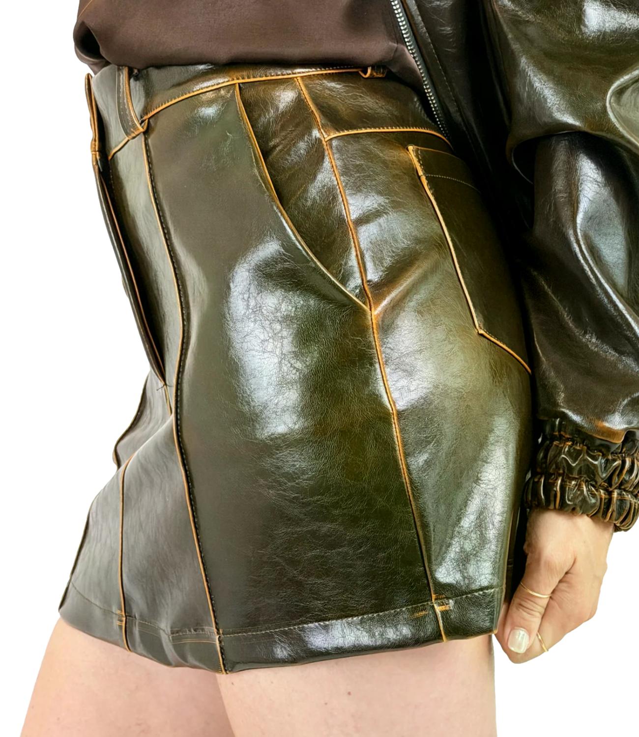 Have One Gonna Militare da Donna