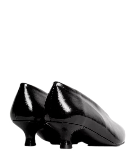 Ovye' Décolleté Nero da Donna