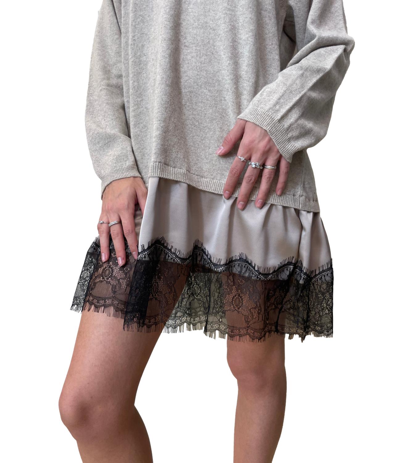 Motel Maglia Cut-out Nera Donna
