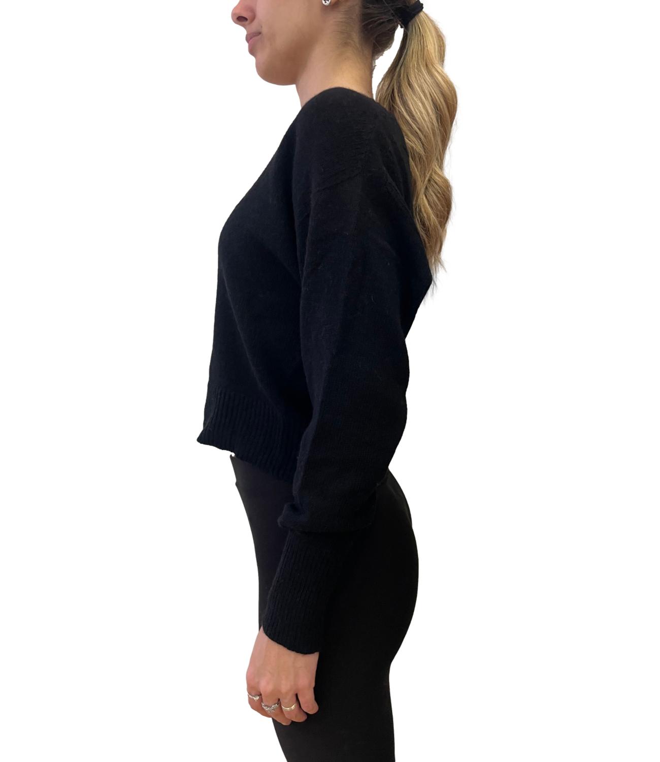 Motel Maglia Cut-out Nera Donna