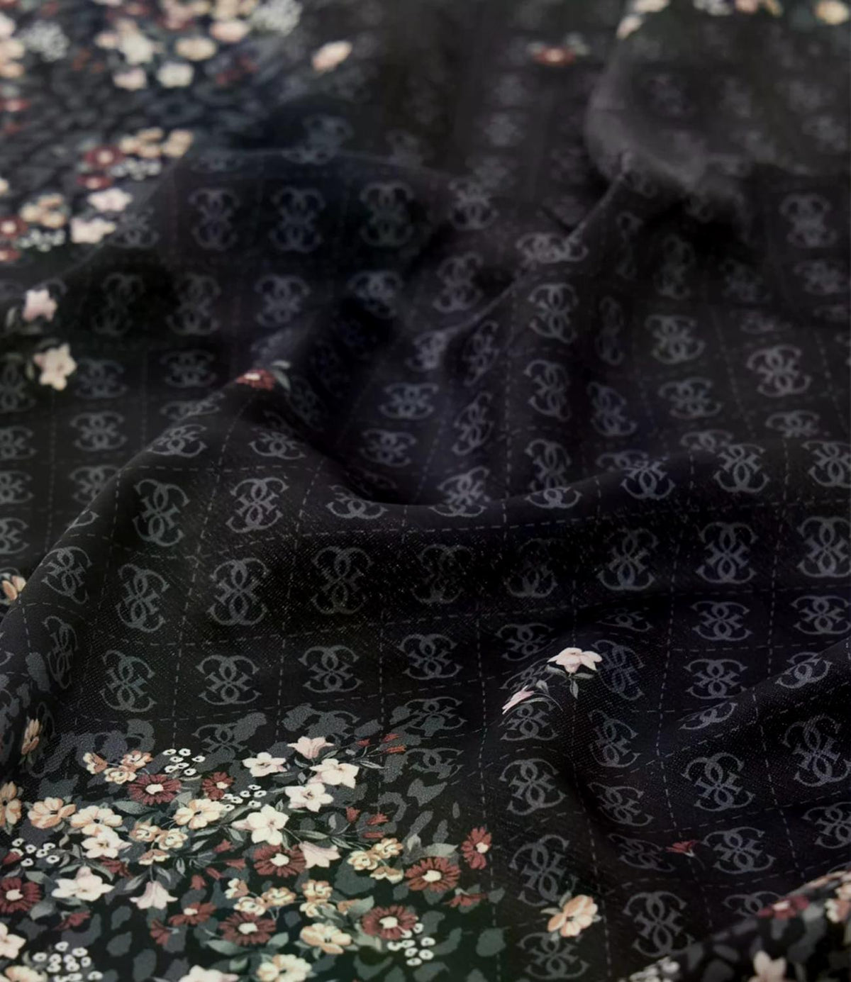 Guess Sciarpa/Foulard Black da Donna